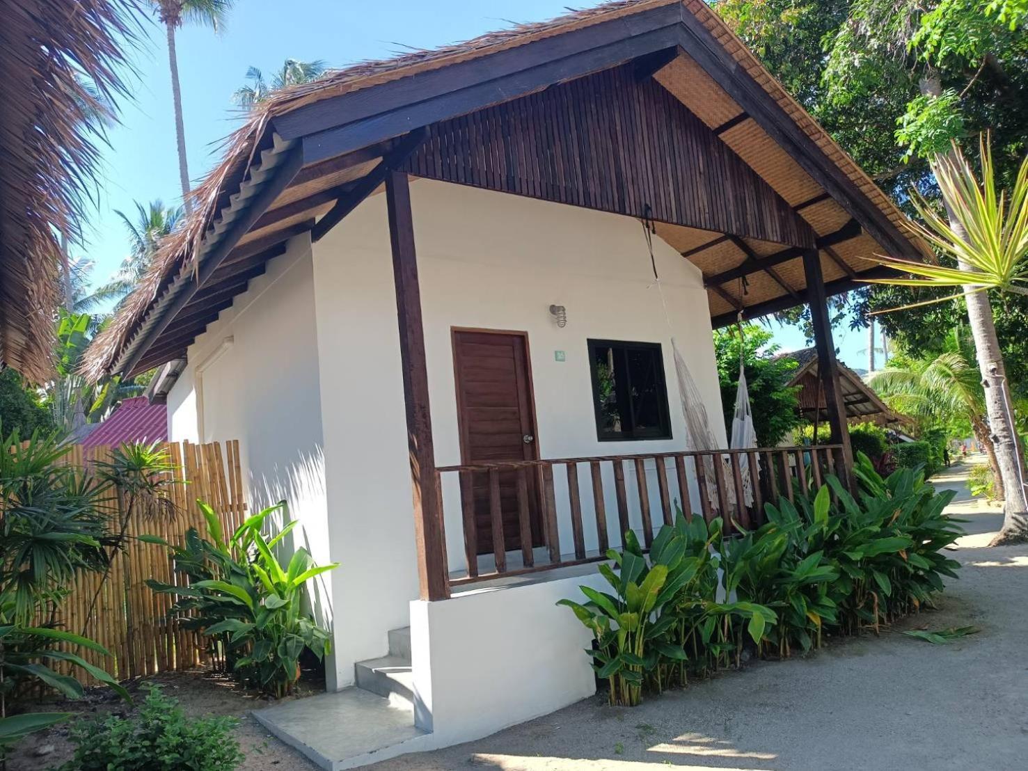 Sarana (adults Only)
